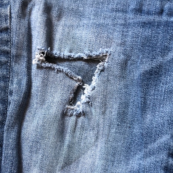 American Eagle Jeans - Picture 6 of 9